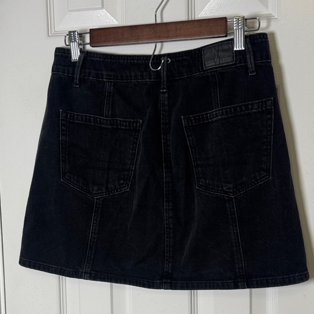 American Eagle Black Wash Denim Button Front Mini Skirt Y2K High Rise Size 4 - Picture 7 of 9
